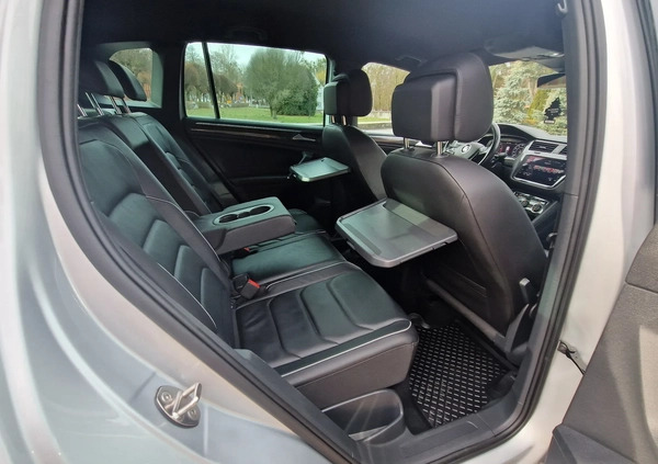 Volkswagen Tiguan cena 95500 przebieg: 177000, rok produkcji 2018 z Tczew małe 436